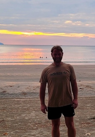 Mike (@mike8268) — my photo № 1