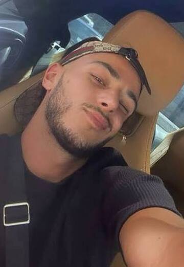 Aziz (@aziz21877) — my photo № 1