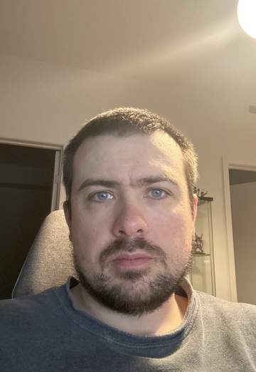 Byron (@byron84) — my photo № 1