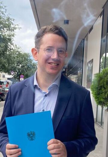 Roland (@roland1828) — my photo № 1