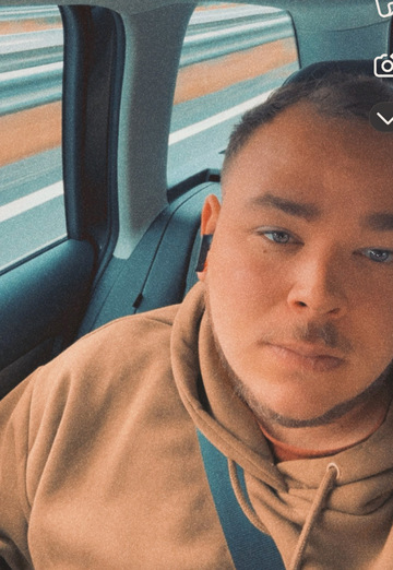 Adi (@adi1652) — my photo № 1