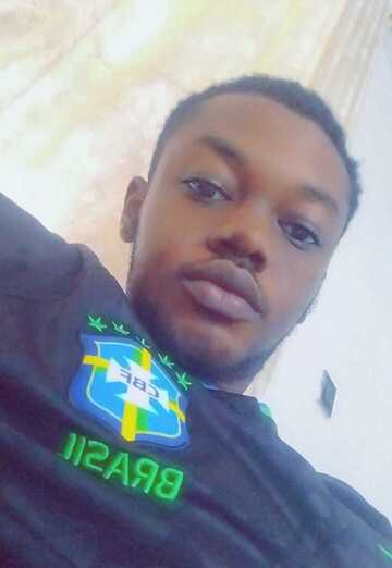 Louis (@rajj100) — my photo № 3