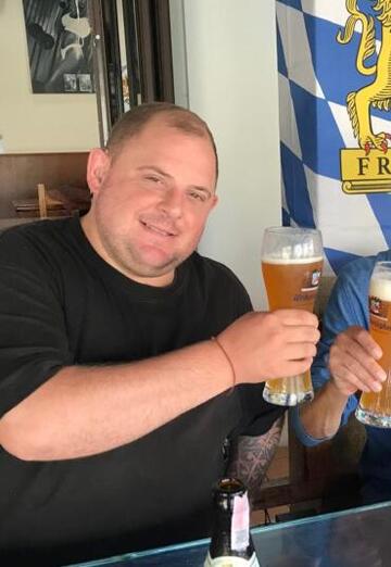 Florian Schiller (@florianschiller) — my photo № 2