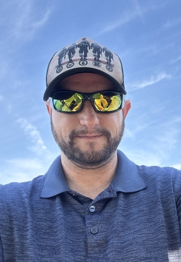 Casey (@cgilbert1484) — my photo № 1