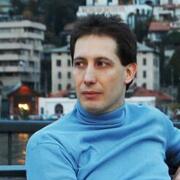 Luca 52 Milan