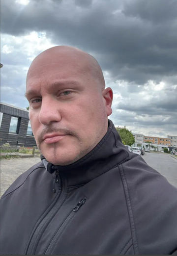 My photo - Özgür, 39 from Brunswick (@ozgur180)