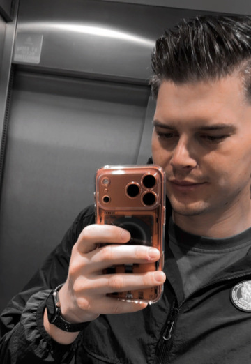 Manuel (@manuel1668) — my photo № 1