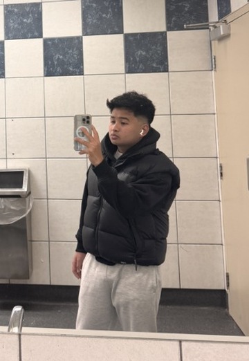 My photo - Zyrell, 20 from Toronto (@zyrell)