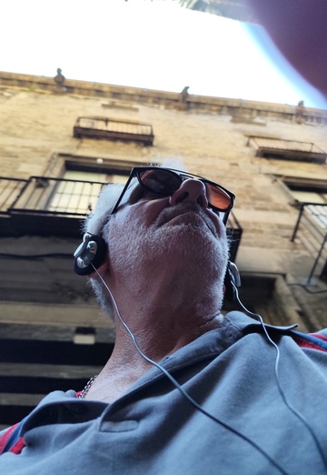 Juan (@juan2826) — my photo № 2