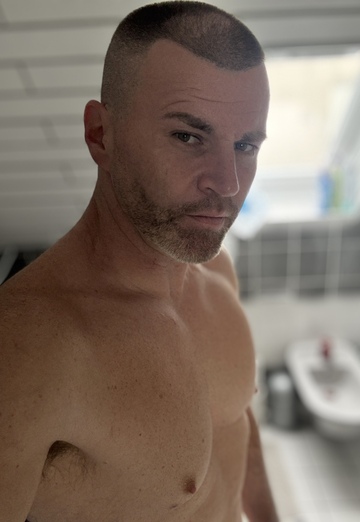 Michael (@misimo0911) — my photo № 1