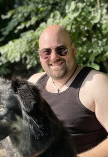 Johnny (@johannes118) — my photo № 1