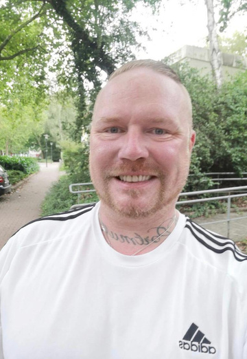 Michael (@michael12770) — my photo № 1