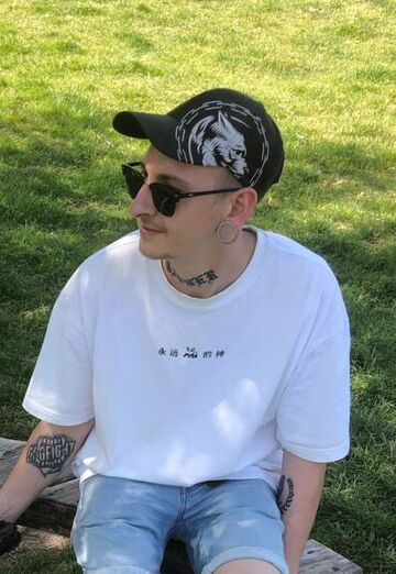 Jerry (@jerry1627) — my photo № 1