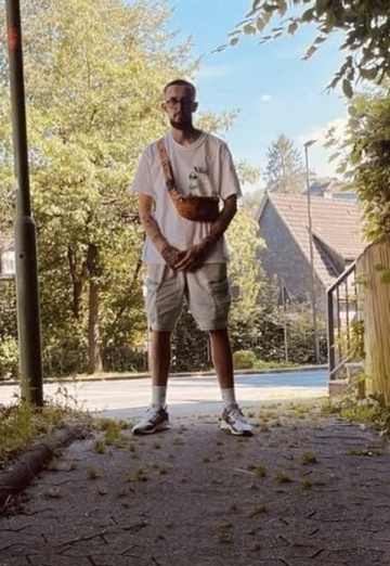 Marek (@marek768) — my photo № 1