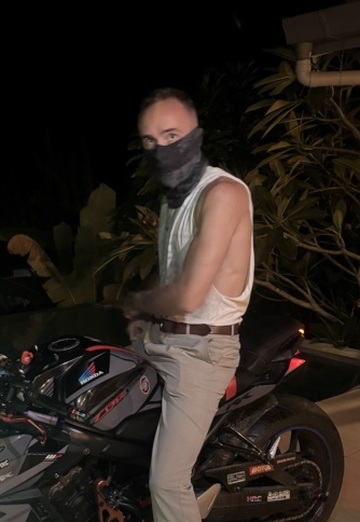 Jay (@jay2210) — my photo № 4