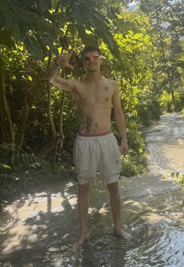 Tim (@timturnup) — my photo № 2