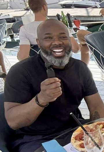 Luca Wolf (@lucawolf) — my photo № 3